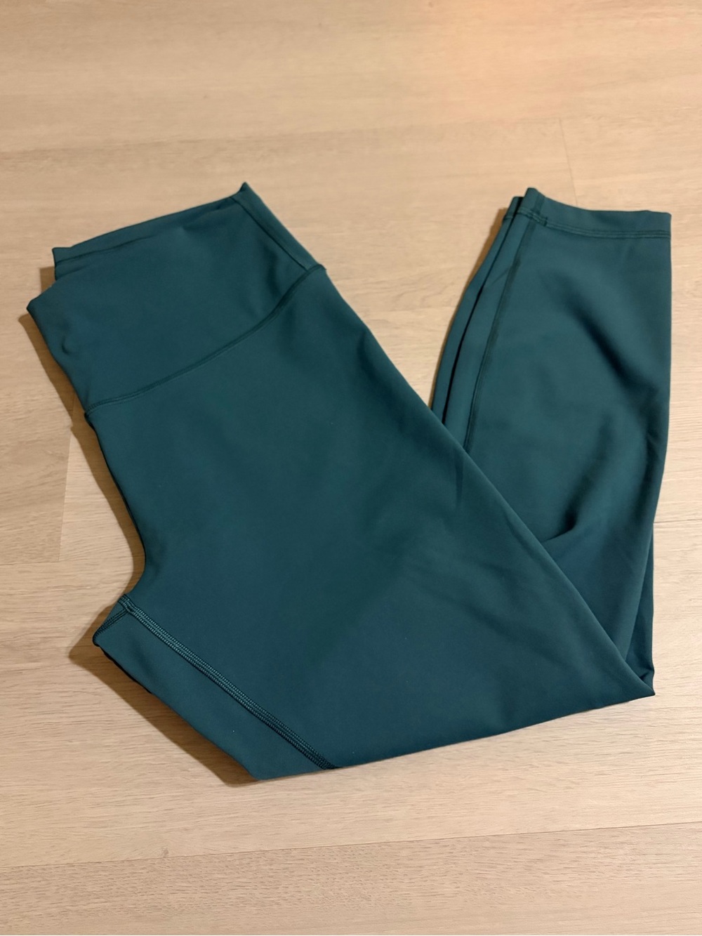 Lululemon Wunder Train High-Rise Tight 25”